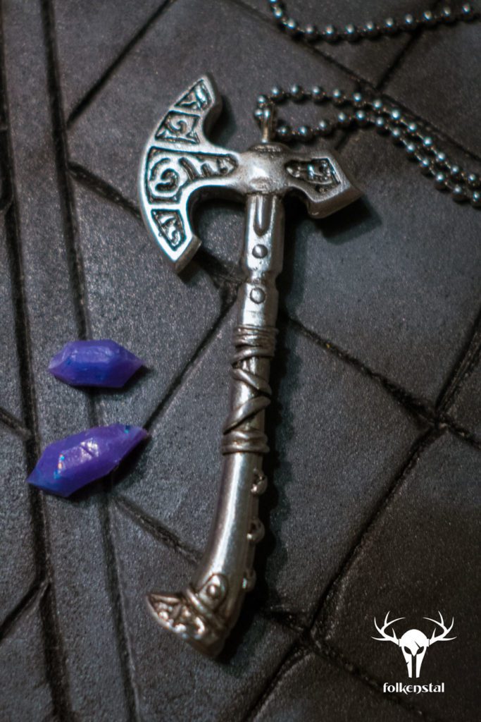 Skyrim Axe of Whiterun Folkenstal Props and Replicas