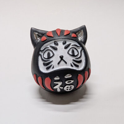 Makkuro - Neko Daruma